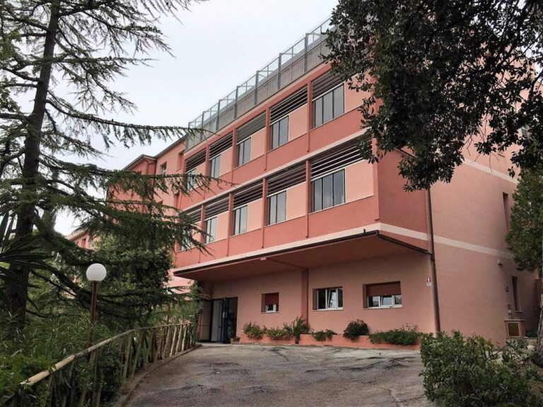 villa iolanda 768x576