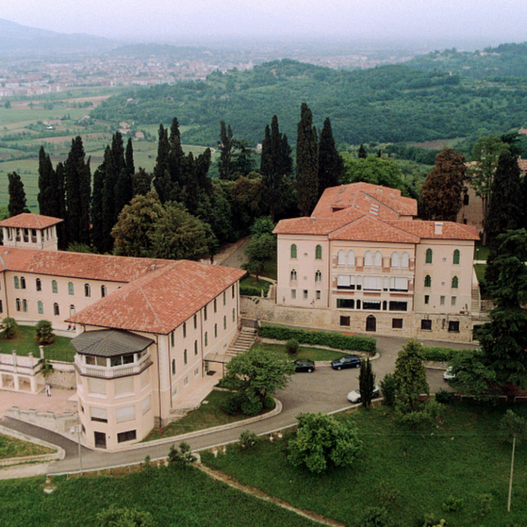 Schermata 2015 03 04 alle 17.38.50 768x768